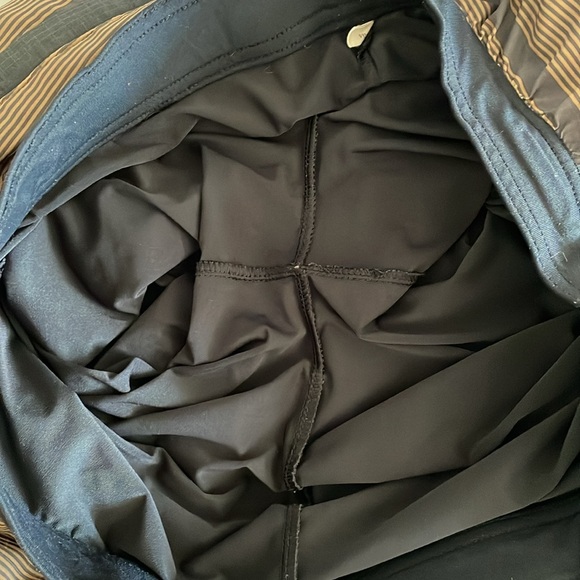 Vuori Mens Stockton Brown Stripes Lined Shorts size L - Picture 7 of 8